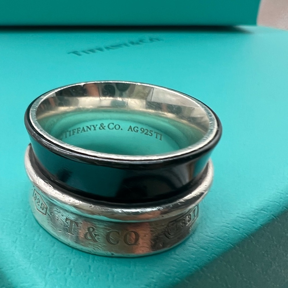 🔴Authentic Tiffany & Co. Sterling Silver and Titanium 1837 Wide Ring🔴 - Picture 6 of 8